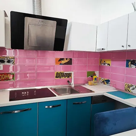 Pop Sleeps 3 With Pool Villa