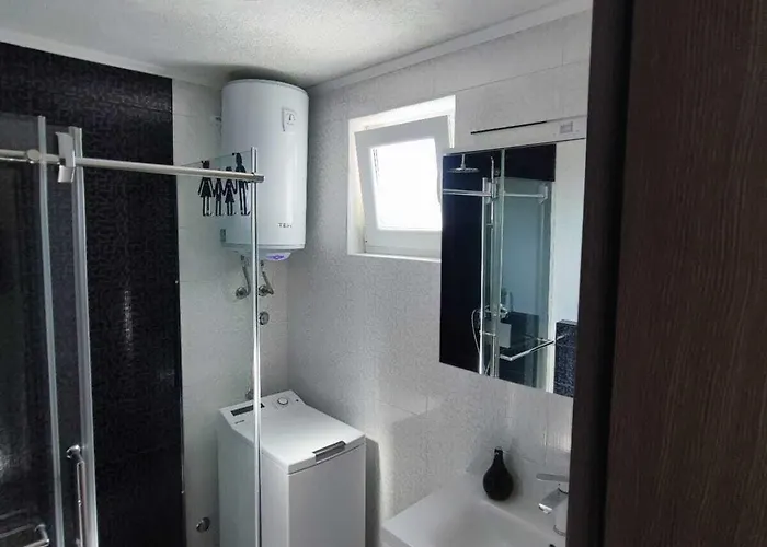 Pop Sleeps 3 With Pool 빌라 *