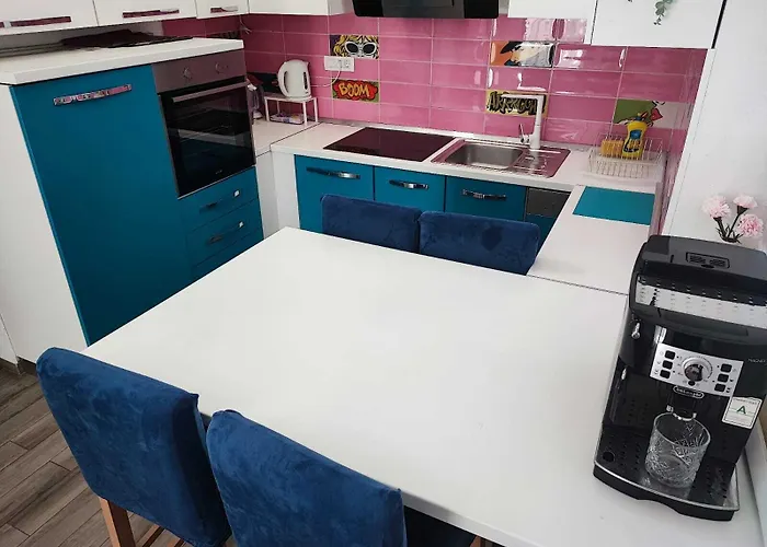 빌라 Pop Sleeps 3 With Pool *