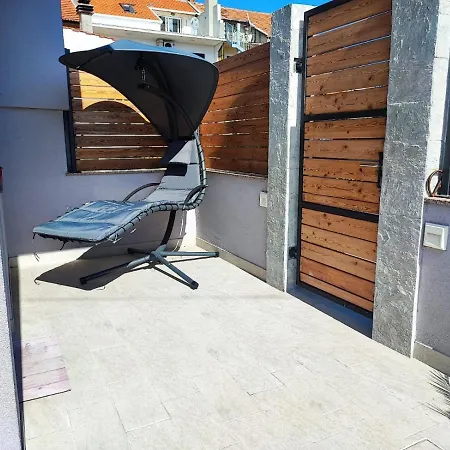 Pop Sleeps 3 With Pool * זאדאר