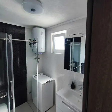 Pop Sleeps 3 With Pool וילה *