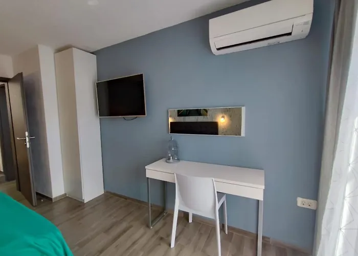 Pop Sleeps 3 With Pool * 扎达尔